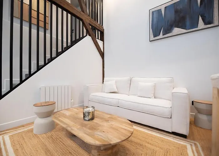 شقة Chic Parisian Loft In Bastille Area باريس