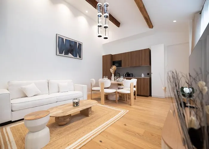 شقة Chic Parisian Loft In Bastille Area *