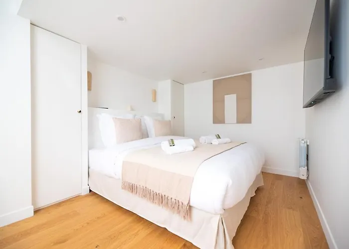 Chic Parisian Loft In Bastille Area Apartmán