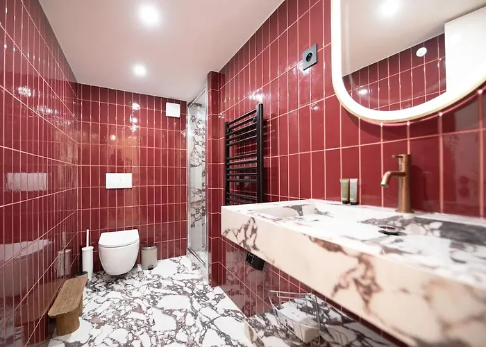 Chic Parisian Loft In Bastille Area