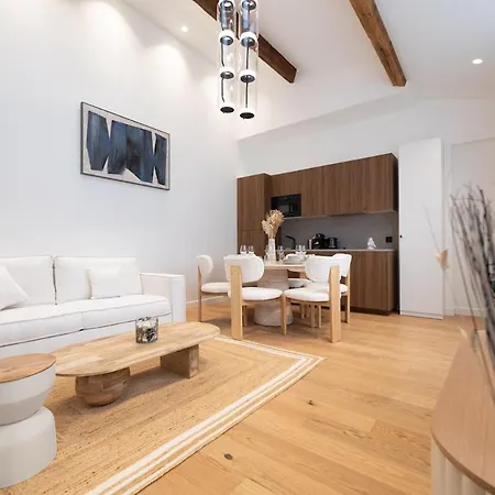 Apartment Chic Parisian Loft In Bastille Area *